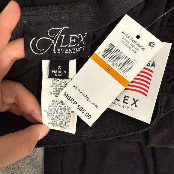 NWT Alex Evenings Women's Matte Jersey Straight Leg Pants, Black, S - Picture 3 of 4